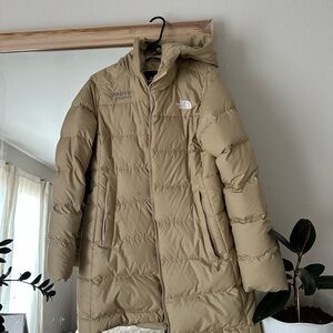 The North Face Women’s Puffer Jacket